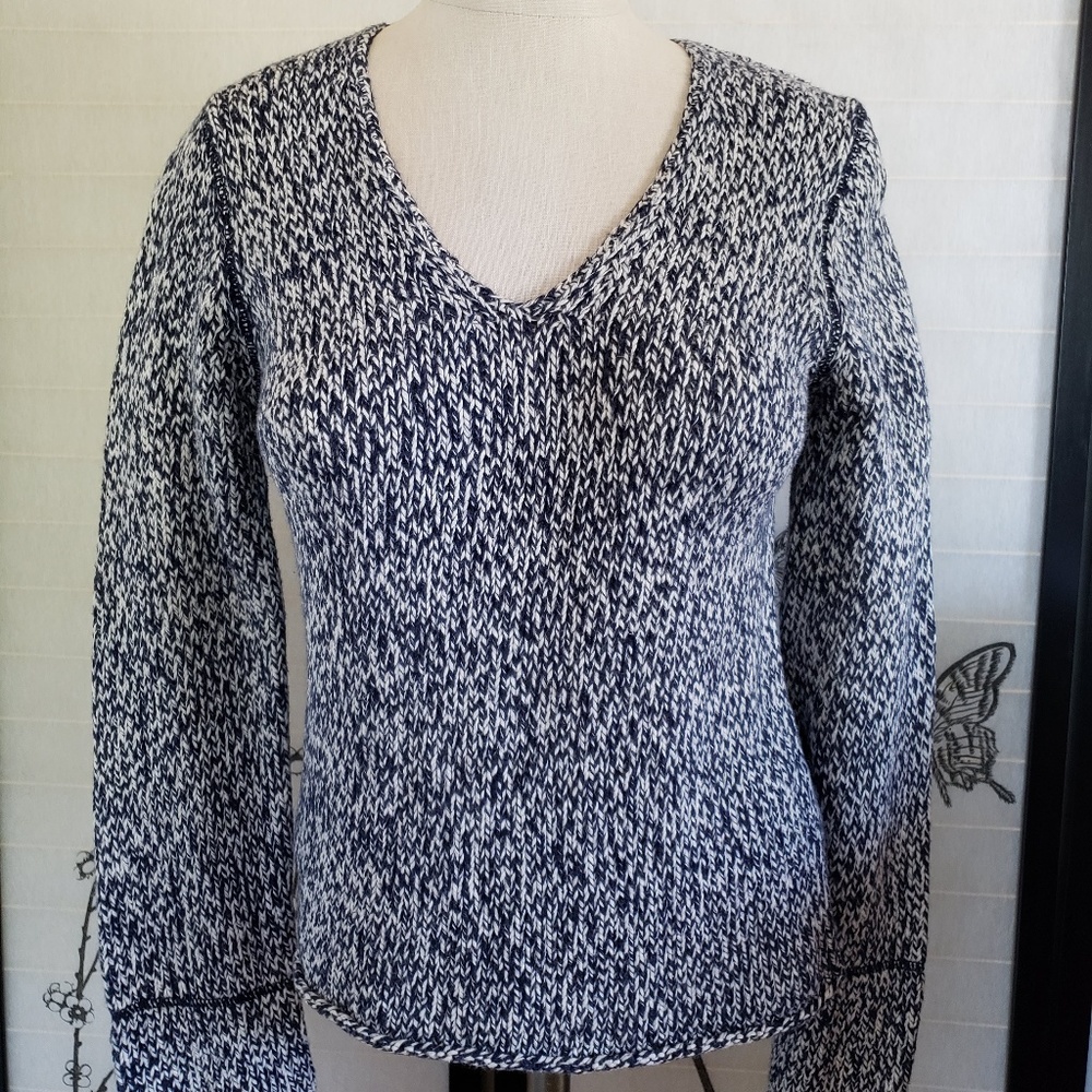 [Next Era] Vintage Y2k Navy & White Herringbone Sweater